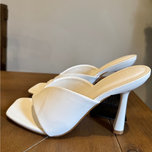 White Square-Toe Slide Heels - Picture 2 of 3
